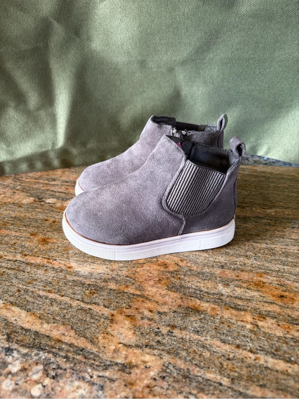 First steps Kids Chelsea Sneaker Boot - Gray Size 8